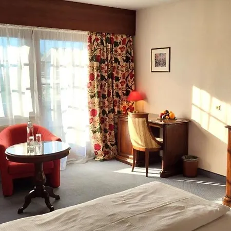 Hotell Batzenhaeusl
