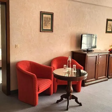 Batzenhaeusl لانس