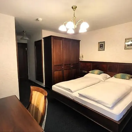 Batzenhaeusl Hotel 4*