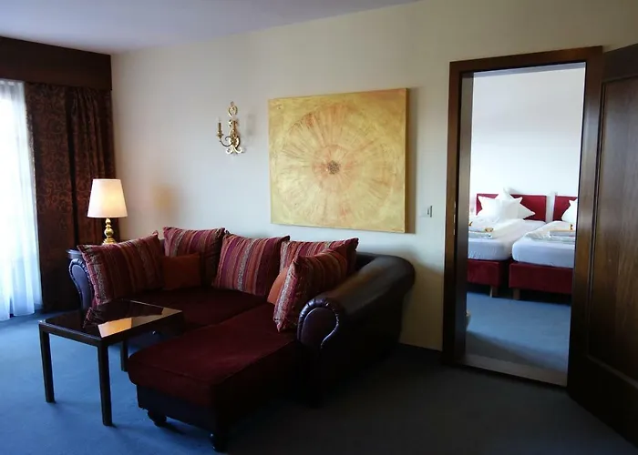 Batzenhaeusl Hotel Lans