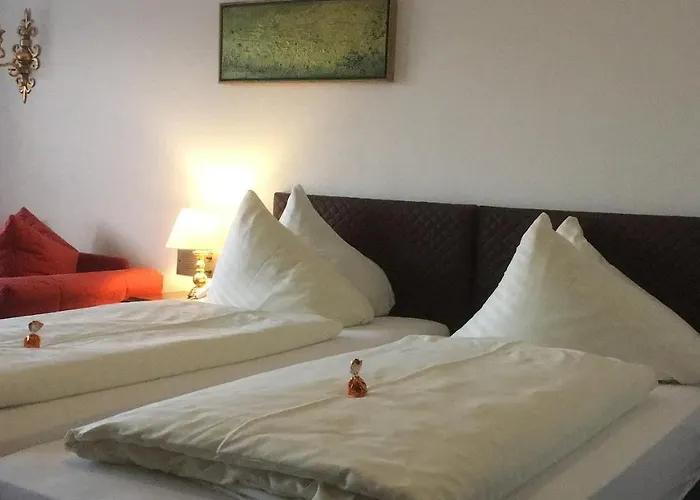 Batzenhaeusl Hotel Lans