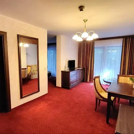 Hotel Batzenhaeusl 4*